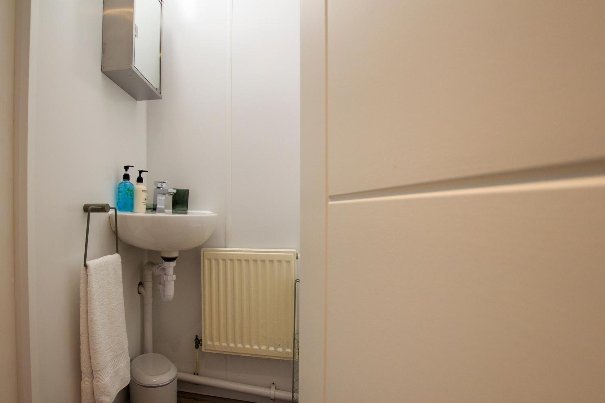 Moray Court Chester City Centre Studio Apartment By Rework Accommodation Экстерьер фото